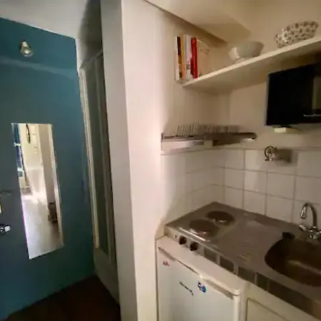 Apartment Studette Pour 2 Personnes Sur Jardin, *